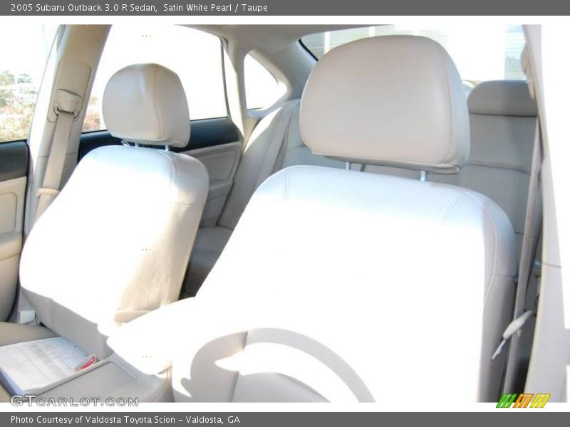 Satin White Pearl / Taupe 2005 Subaru Outback 3.0 R Sedan