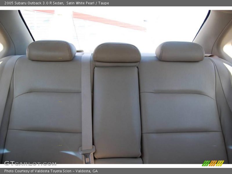 Satin White Pearl / Taupe 2005 Subaru Outback 3.0 R Sedan
