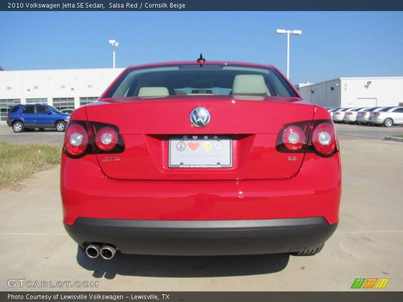 Salsa Red / Cornsilk Beige 2010 Volkswagen Jetta SE Sedan