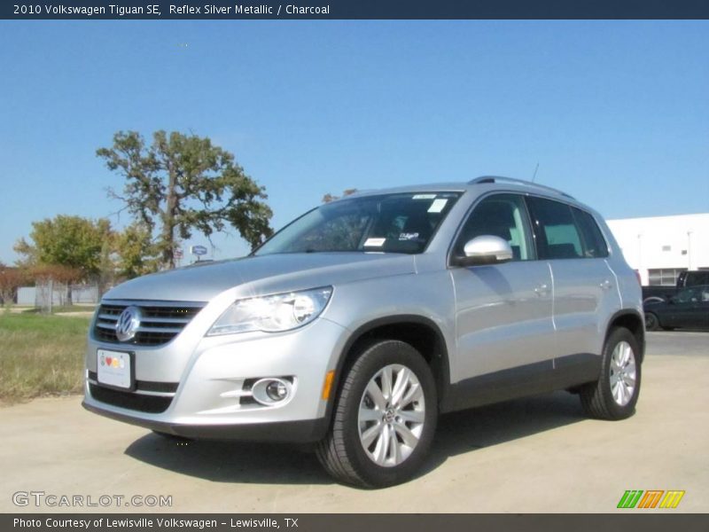 Reflex Silver Metallic / Charcoal 2010 Volkswagen Tiguan SE
