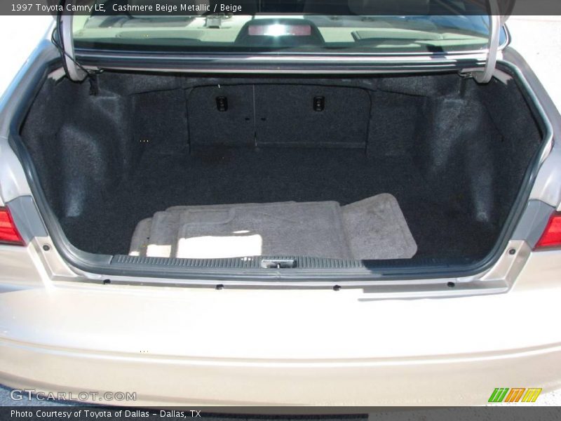 Cashmere Beige Metallic / Beige 1997 Toyota Camry LE