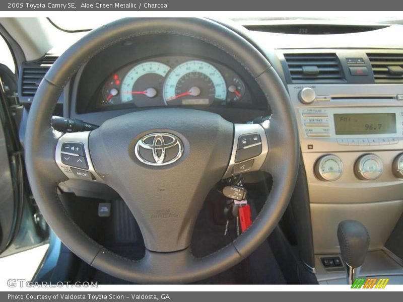 Aloe Green Metallic / Charcoal 2009 Toyota Camry SE