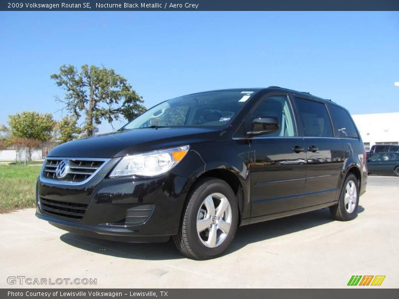 Nocturne Black Metallic / Aero Grey 2009 Volkswagen Routan SE