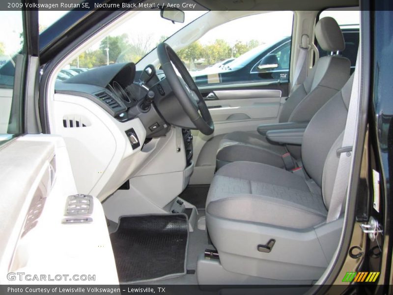 Nocturne Black Metallic / Aero Grey 2009 Volkswagen Routan SE