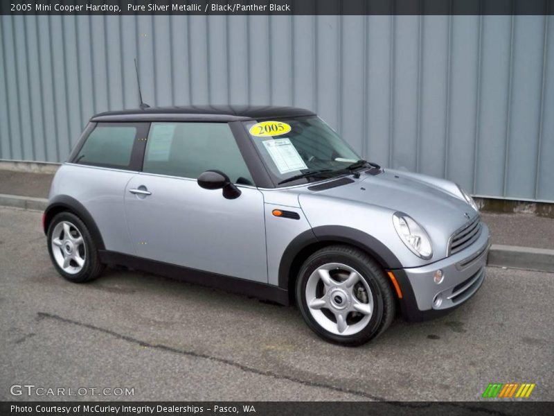 Pure Silver Metallic / Black/Panther Black 2005 Mini Cooper Hardtop