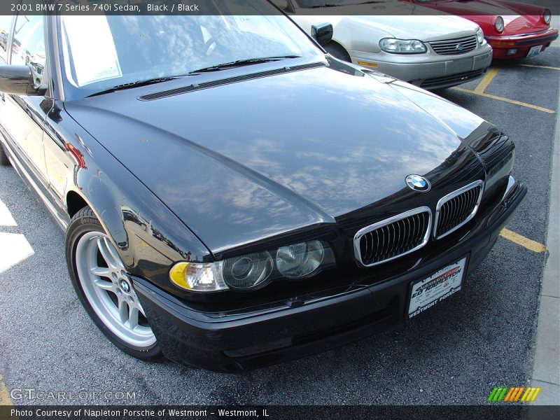 Black / Black 2001 BMW 7 Series 740i Sedan