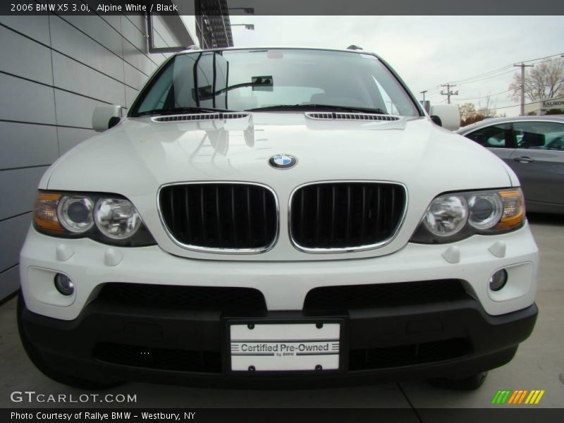 Alpine White / Black 2006 BMW X5 3.0i