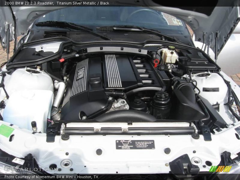 Titanium Silver Metallic / Black 2000 BMW Z3 2.3 Roadster