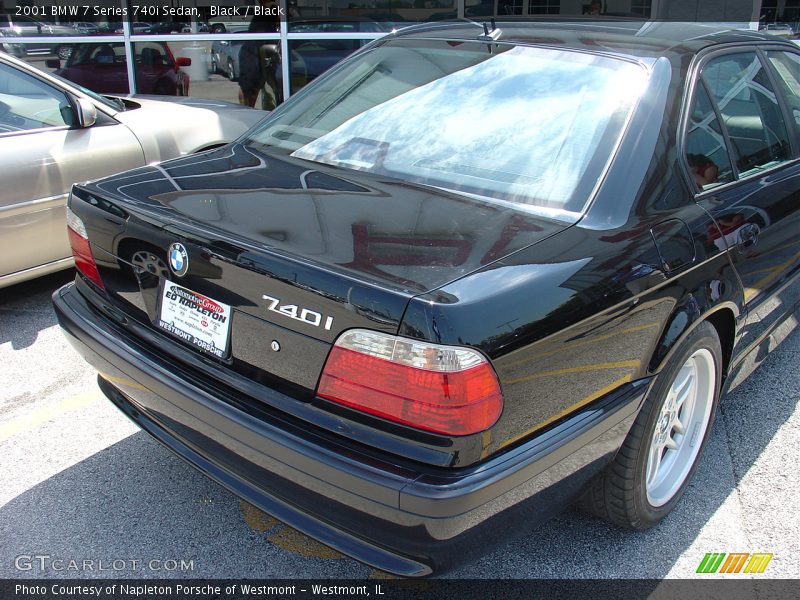 Black / Black 2001 BMW 7 Series 740i Sedan