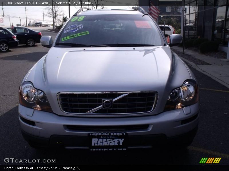 Silver Metallic / Off Black 2008 Volvo XC90 3.2 AWD
