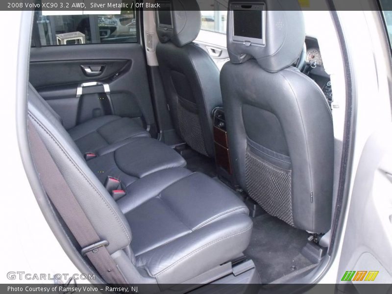 Silver Metallic / Off Black 2008 Volvo XC90 3.2 AWD