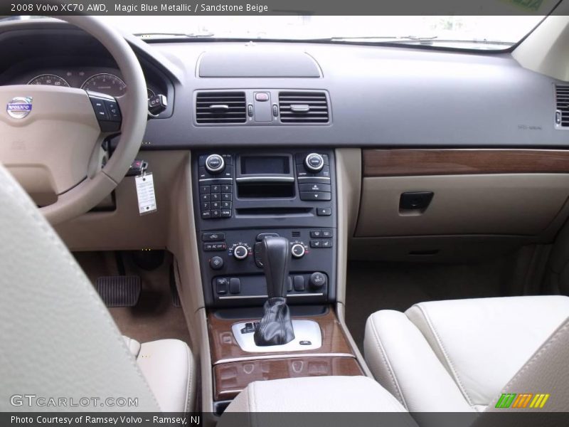 Magic Blue Metallic / Sandstone Beige 2008 Volvo XC70 AWD