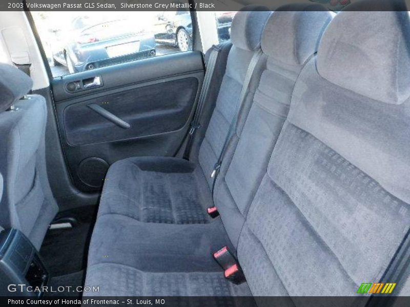 Silverstone Grey Metallic / Black 2003 Volkswagen Passat GLS Sedan