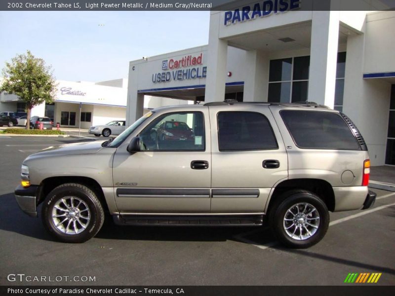 Light Pewter Metallic / Medium Gray/Neutral 2002 Chevrolet Tahoe LS