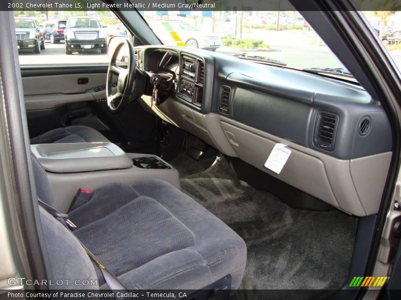 Light Pewter Metallic / Medium Gray/Neutral 2002 Chevrolet Tahoe LS