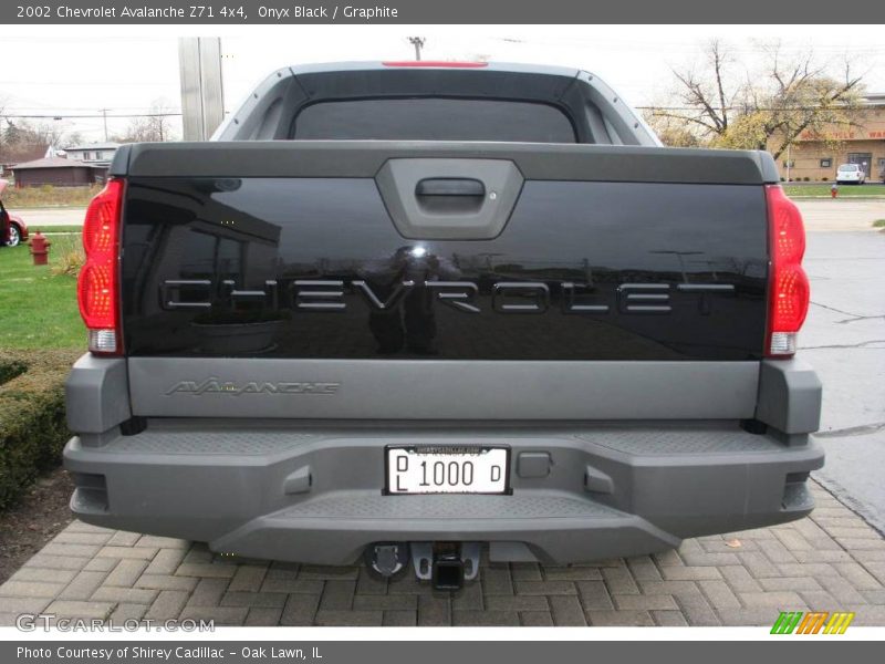 Onyx Black / Graphite 2002 Chevrolet Avalanche Z71 4x4