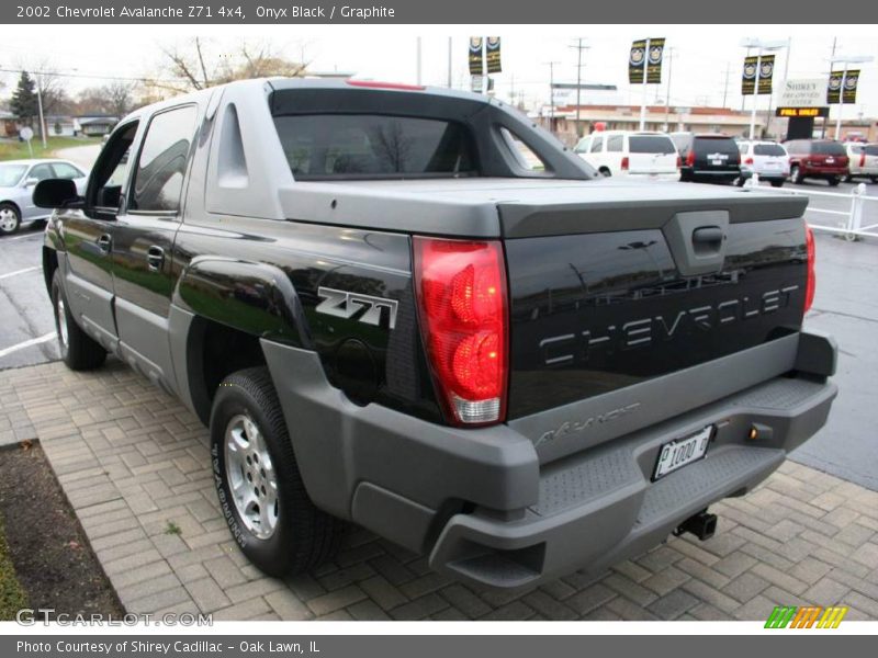 Onyx Black / Graphite 2002 Chevrolet Avalanche Z71 4x4