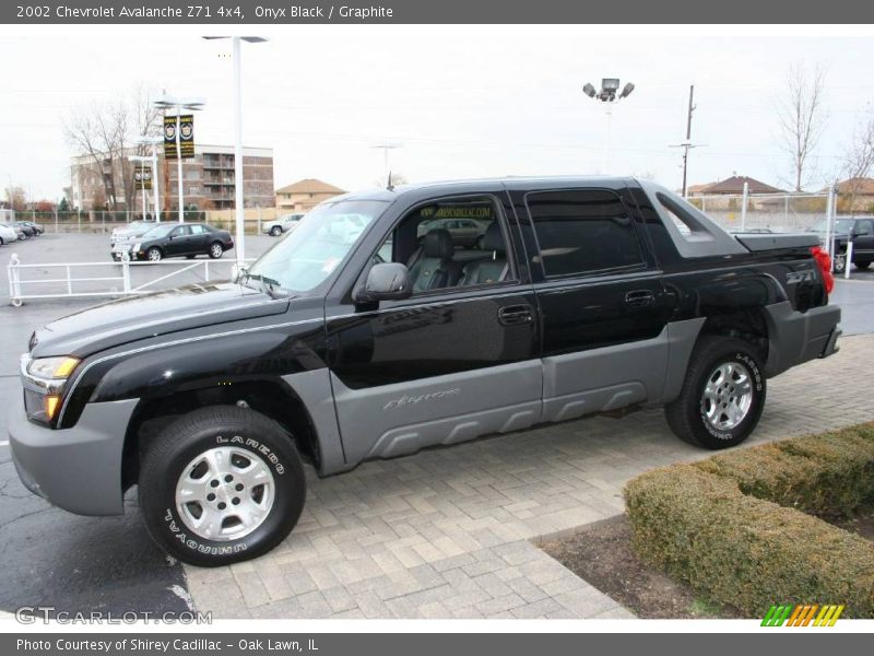 Onyx Black / Graphite 2002 Chevrolet Avalanche Z71 4x4