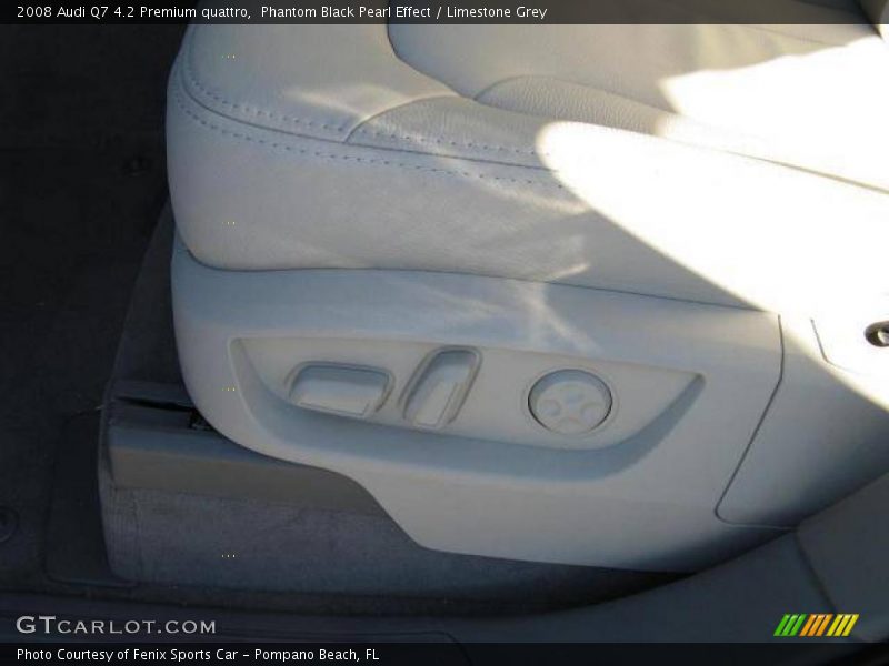 Phantom Black Pearl Effect / Limestone Grey 2008 Audi Q7 4.2 Premium quattro
