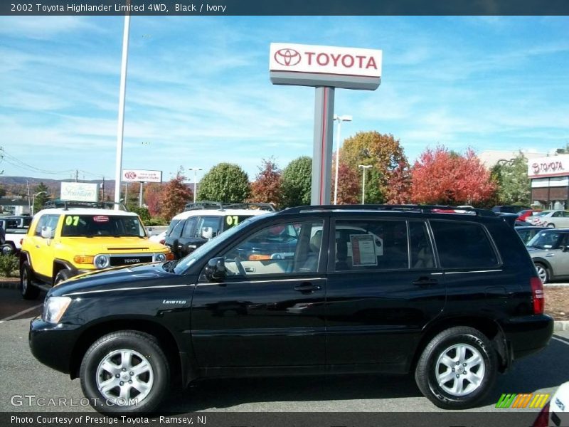 Black / Ivory 2002 Toyota Highlander Limited 4WD