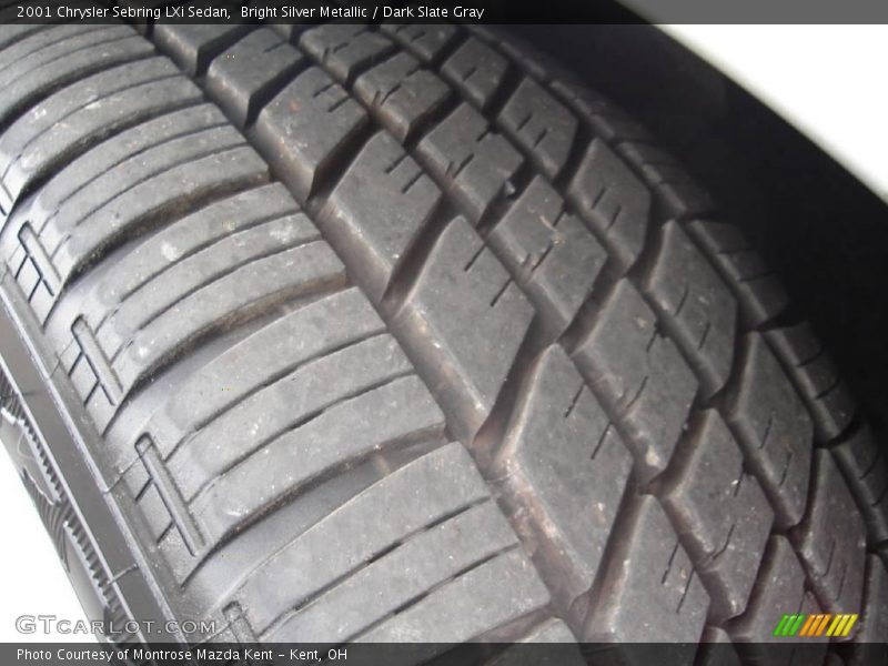 Bright Silver Metallic / Dark Slate Gray 2001 Chrysler Sebring LXi Sedan