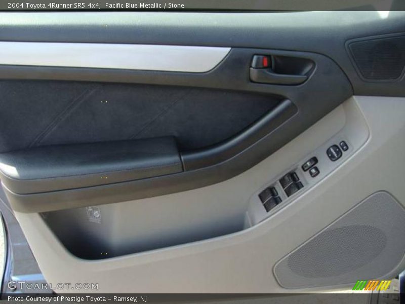 Pacific Blue Metallic / Stone 2004 Toyota 4Runner SR5 4x4
