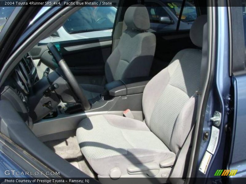 Pacific Blue Metallic / Stone 2004 Toyota 4Runner SR5 4x4