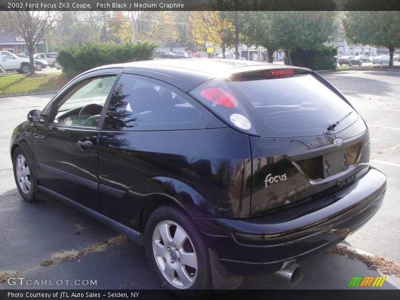 Pitch Black / Medium Graphite 2002 Ford Focus ZX3 Coupe