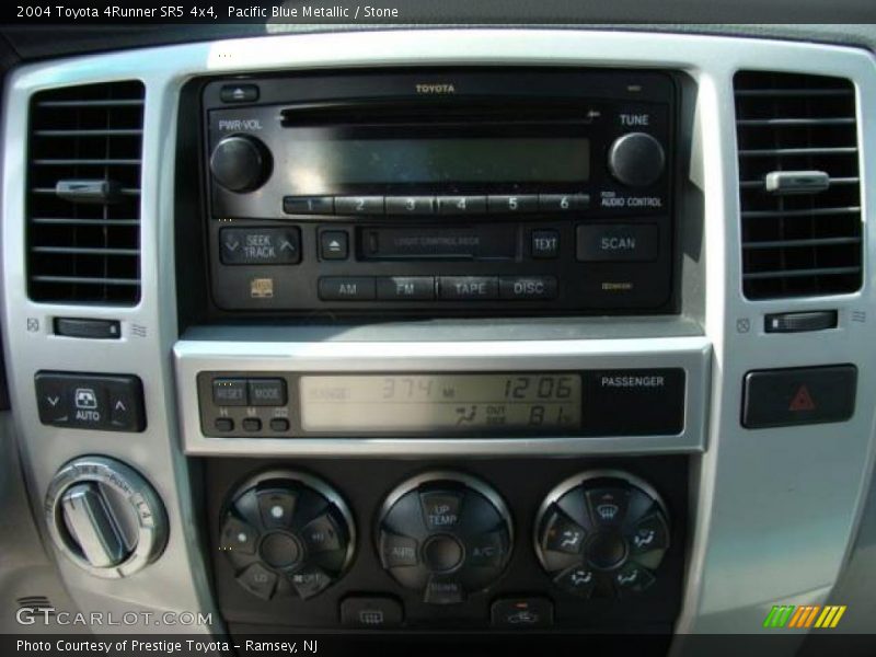 Pacific Blue Metallic / Stone 2004 Toyota 4Runner SR5 4x4