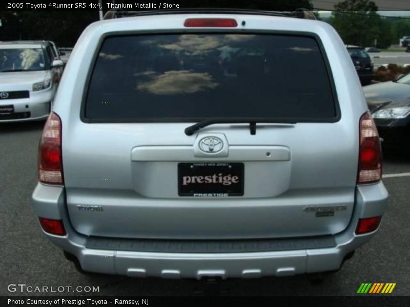 Titanium Metallic / Stone 2005 Toyota 4Runner SR5 4x4