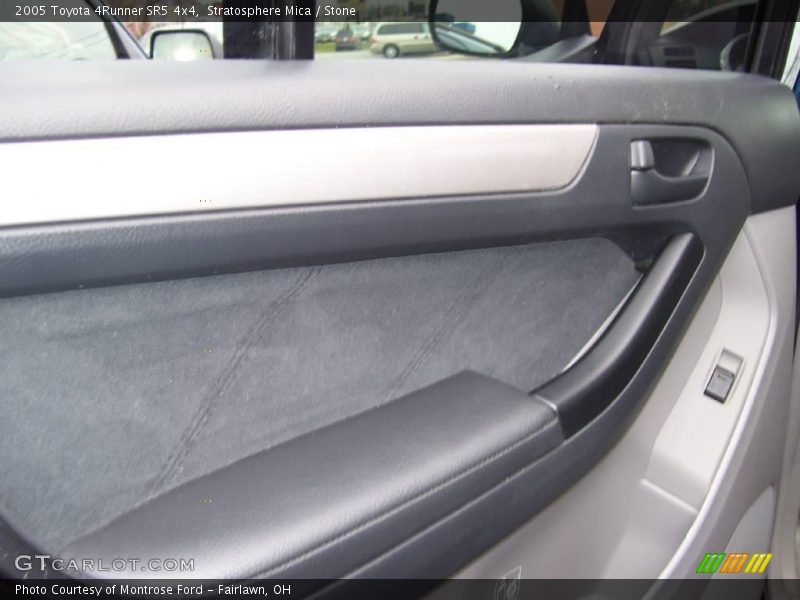 Stratosphere Mica / Stone 2005 Toyota 4Runner SR5 4x4