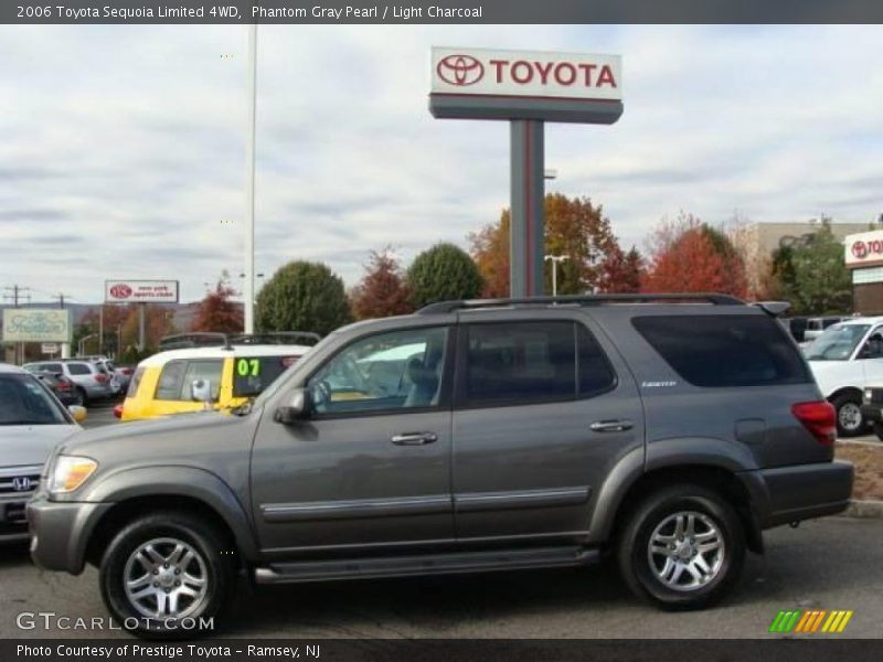 Phantom Gray Pearl / Light Charcoal 2006 Toyota Sequoia Limited 4WD