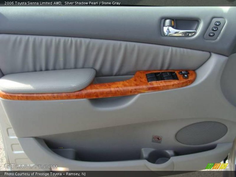 Silver Shadow Pearl / Stone Gray 2006 Toyota Sienna Limited AWD