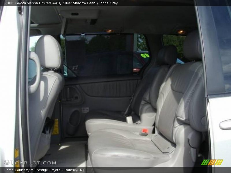 Silver Shadow Pearl / Stone Gray 2006 Toyota Sienna Limited AWD