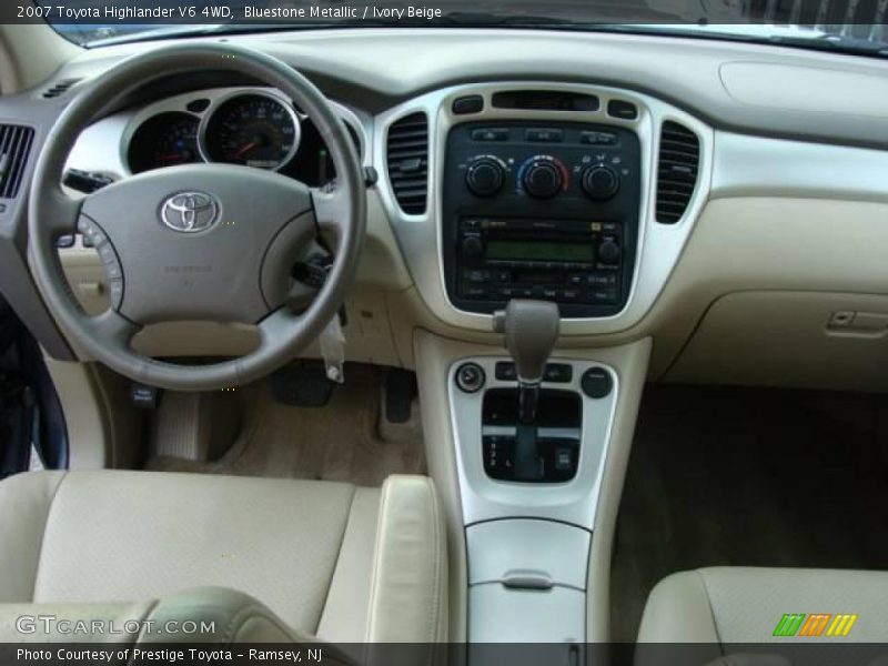 Bluestone Metallic / Ivory Beige 2007 Toyota Highlander V6 4WD