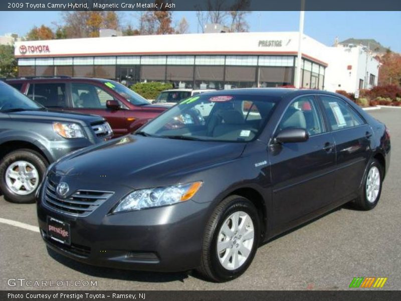 Magnetic Gray Metallic / Ash 2009 Toyota Camry Hybrid