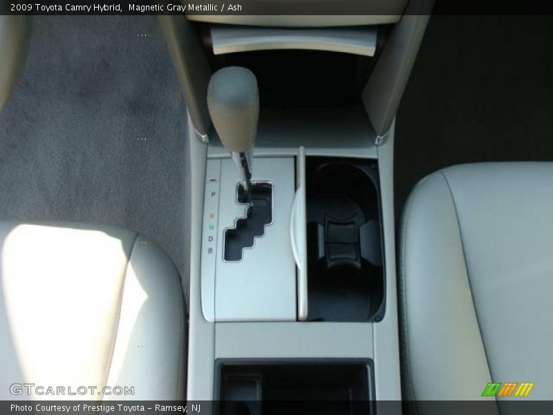 Magnetic Gray Metallic / Ash 2009 Toyota Camry Hybrid