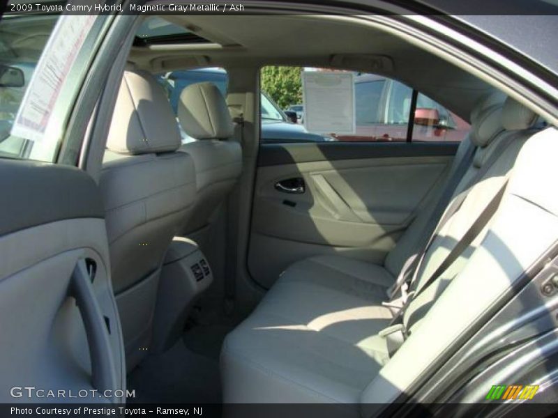 Magnetic Gray Metallic / Ash 2009 Toyota Camry Hybrid