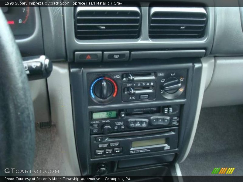 Spruce Pearl Metallic / Gray 1999 Subaru Impreza Outback Sport