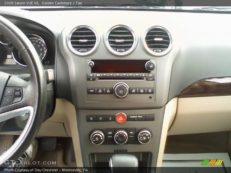 Golden Cashmere / Tan 2008 Saturn VUE XE
