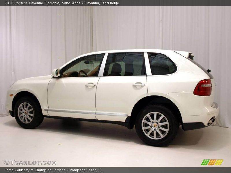 Sand White / Havanna/Sand Beige 2010 Porsche Cayenne Tiptronic