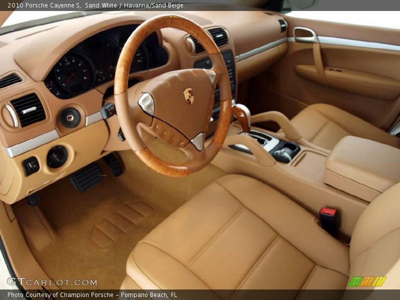 Sand White / Havanna/Sand Beige 2010 Porsche Cayenne S