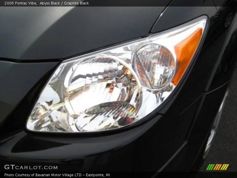 Abyss Black / Graphite Black 2006 Pontiac Vibe