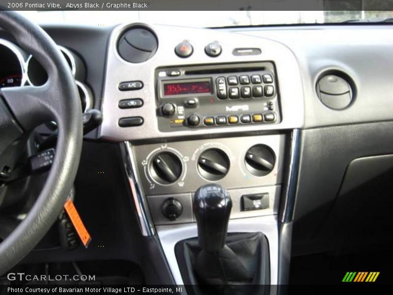 Abyss Black / Graphite Black 2006 Pontiac Vibe
