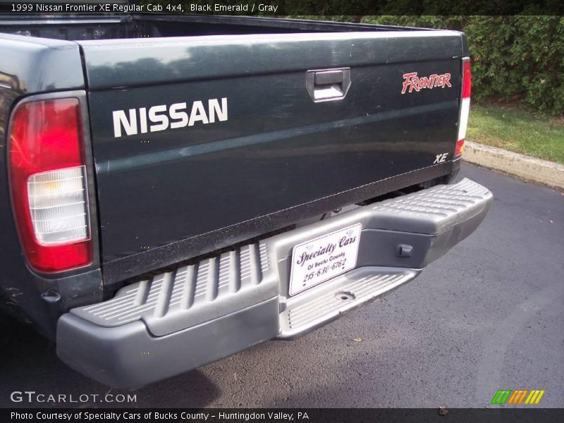 Black Emerald / Gray 1999 Nissan Frontier XE Regular Cab 4x4