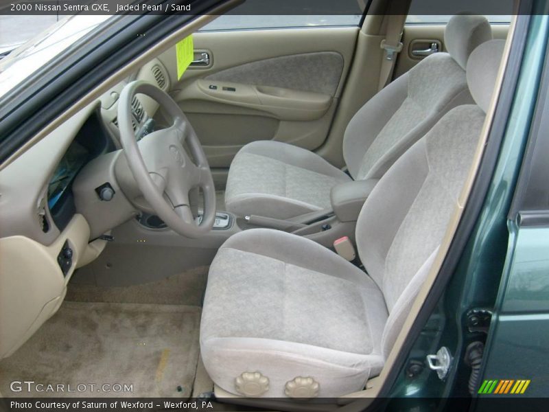 Jaded Pearl / Sand 2000 Nissan Sentra GXE