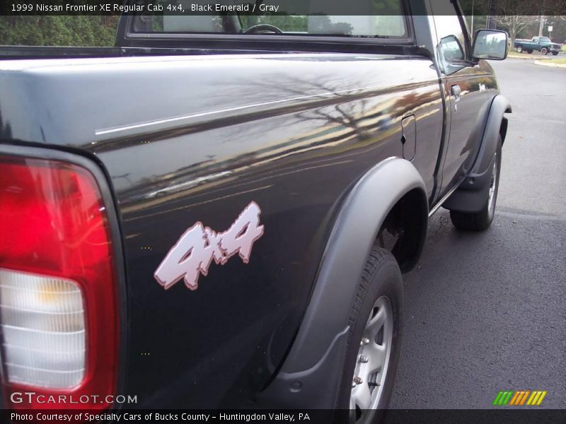 Black Emerald / Gray 1999 Nissan Frontier XE Regular Cab 4x4
