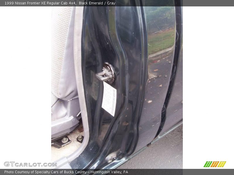 Black Emerald / Gray 1999 Nissan Frontier XE Regular Cab 4x4