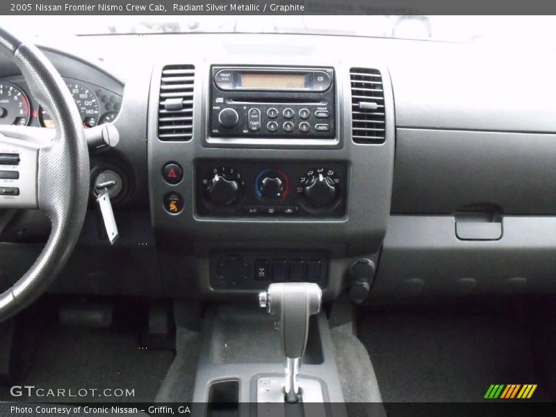 Radiant Silver Metallic / Graphite 2005 Nissan Frontier Nismo Crew Cab