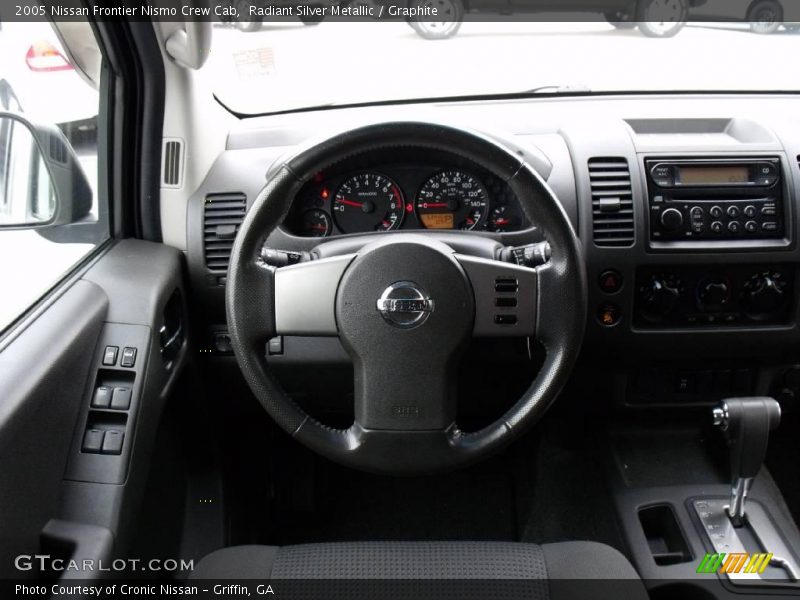 Radiant Silver Metallic / Graphite 2005 Nissan Frontier Nismo Crew Cab